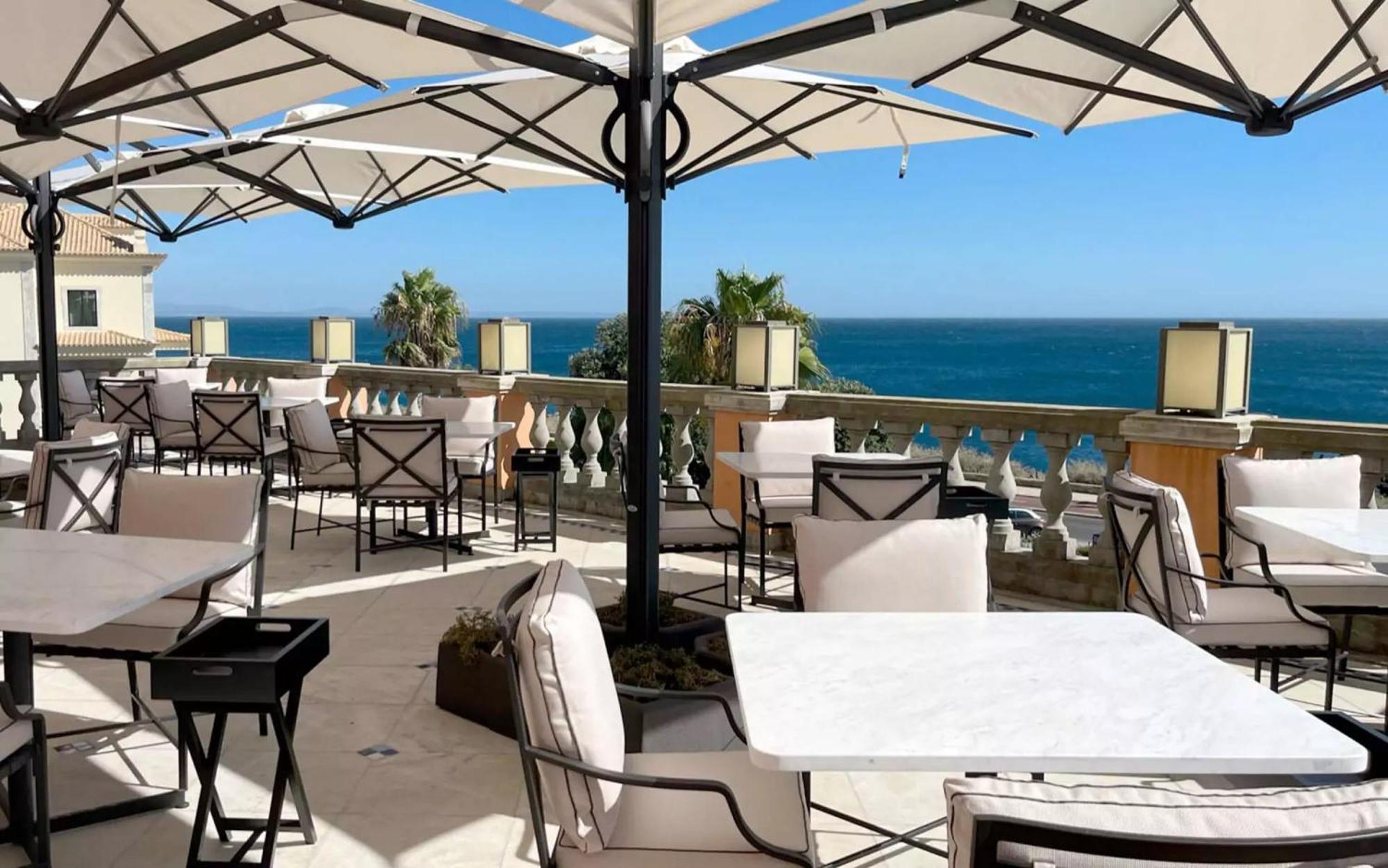กรันเด เรอัล วิลลา อิตาเลีย โฮเทล แอนด์ สปา Hotel กาชไกช์ ภายนอก รูปภาพ The Terrace at the Beverly Hills Hotel