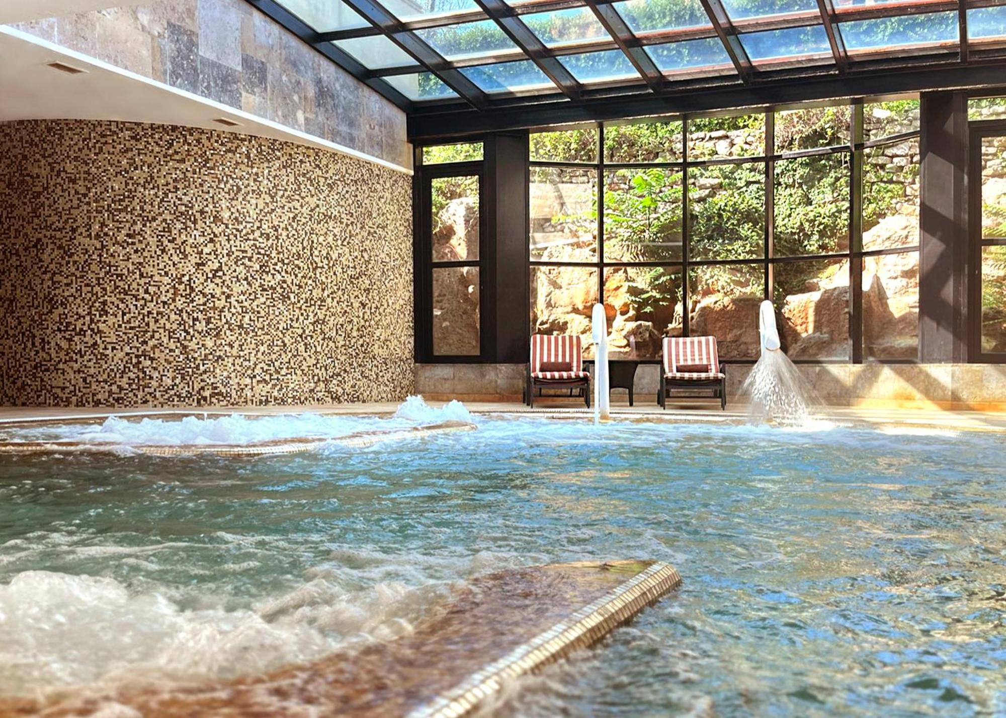 กรันเด เรอัล วิลลา อิตาเลีย โฮเทล แอนด์ สปา Hotel กาชไกช์ ภายนอก รูปภาพ